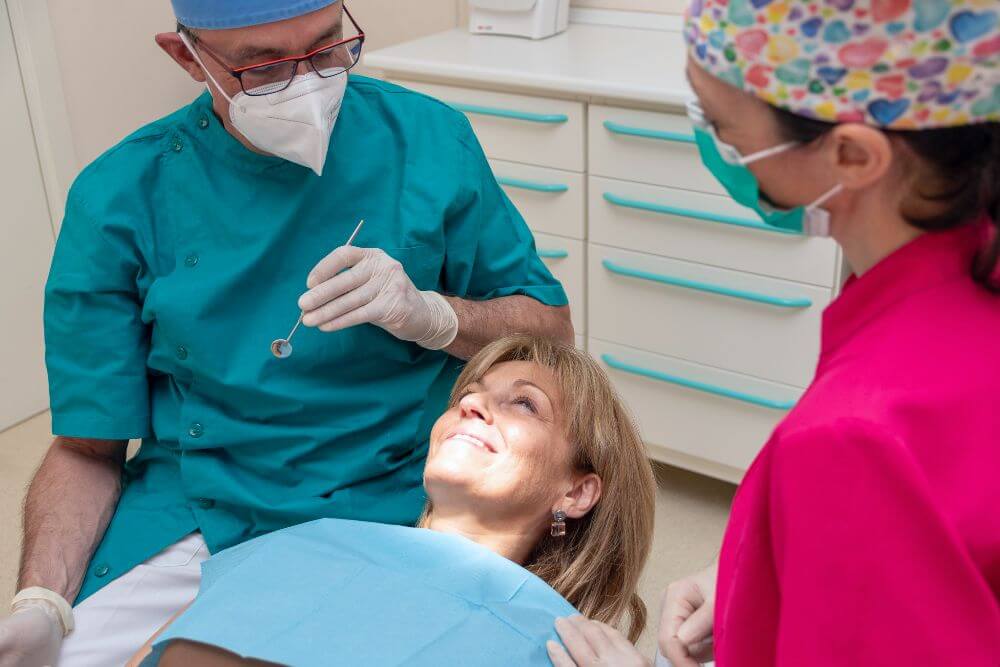 Dottor Enrico Artioli dentista esperto a Rovigo Dottor Enrico Artioli dentista esperto a Rovigo